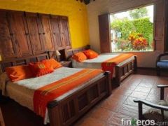 Casa Campestre Venecia - Montenegro、Quindíoのフィンカ